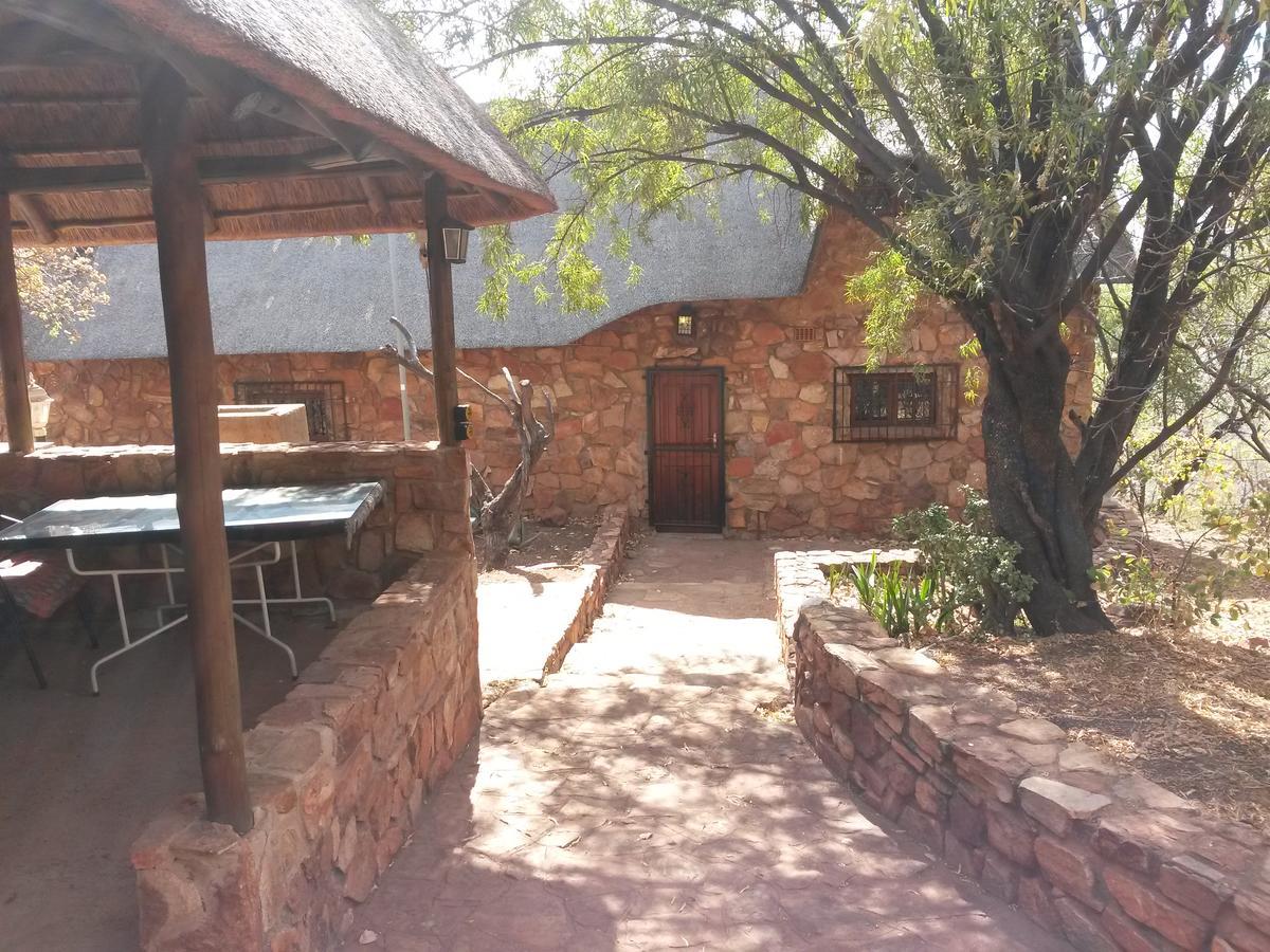 Benlize Lodge Hartbeespoort Habitación foto